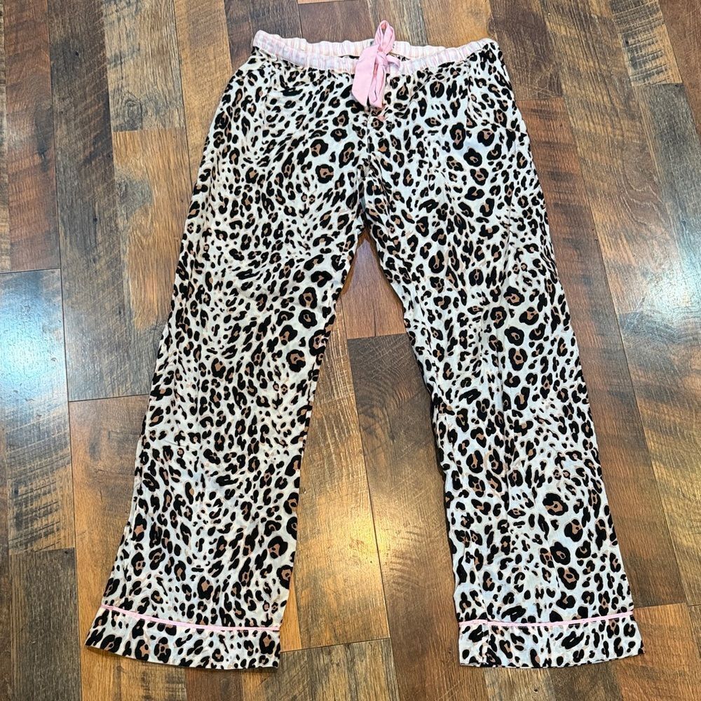 P.J. Salvage Leopard Print Pajama Bottoms with Pink Tie S (3750)